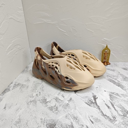 adidas Yeezy Foam Runner Sulfur Non-slip