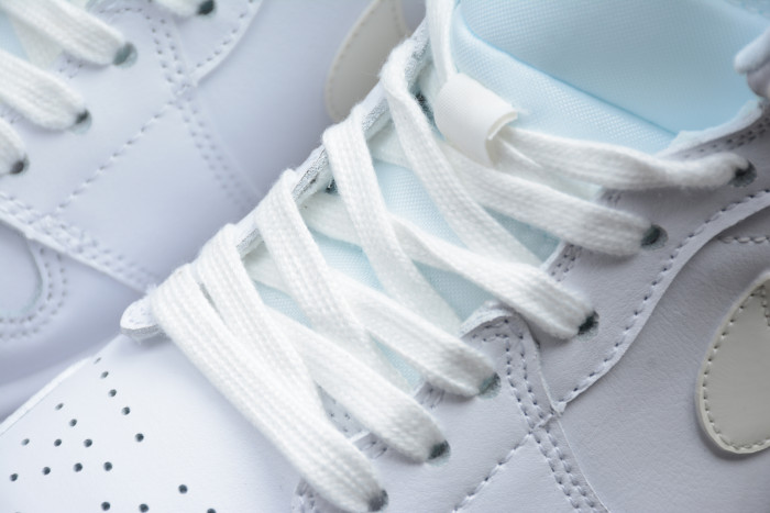 Air Jordan Wmns Air Jordan 1 Mid 'White Ivory' BQ6472-112