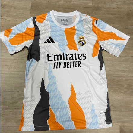 Real Madrid Pre-Match Man Jersey 24/25