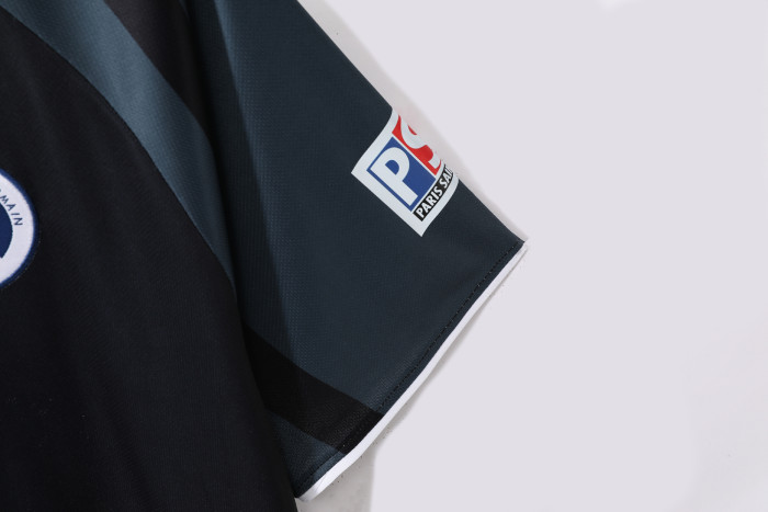 Paris Saint Germain Third Retro Jersey 2001/02