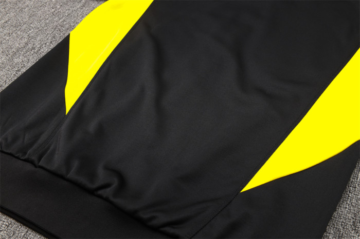 Juventus Training Suit 23/24