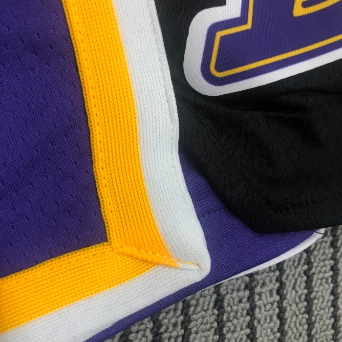 Los Angeles Lakers  Swingman Shorts Statement Edition  2020