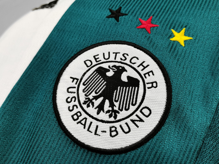 Germany Retro Jersey 98/00