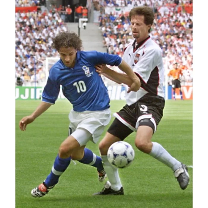 Italy Retro Home Jersey 1998