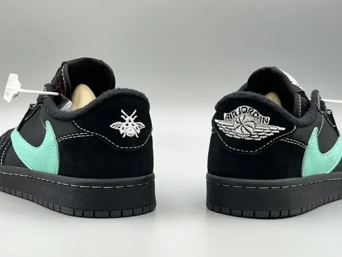 Travis Scott x Air Jordan 1 Black Green