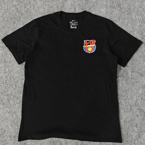Barcelona TOTS UNITS FEM FORÇA T-Shirt 2025