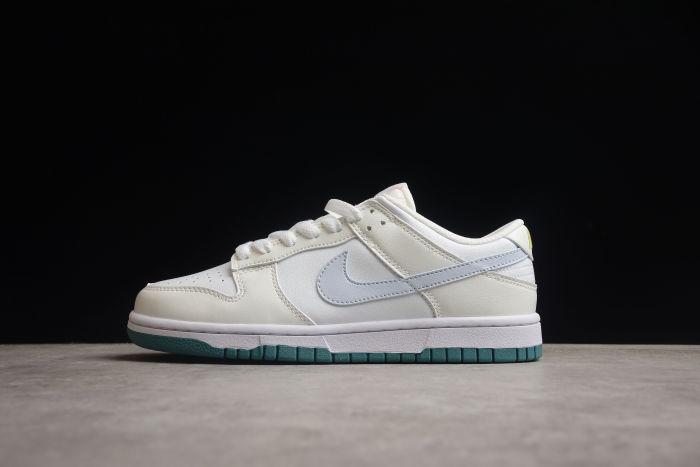 SB Dunk Low GS White Green Grey Teal FD9911-101