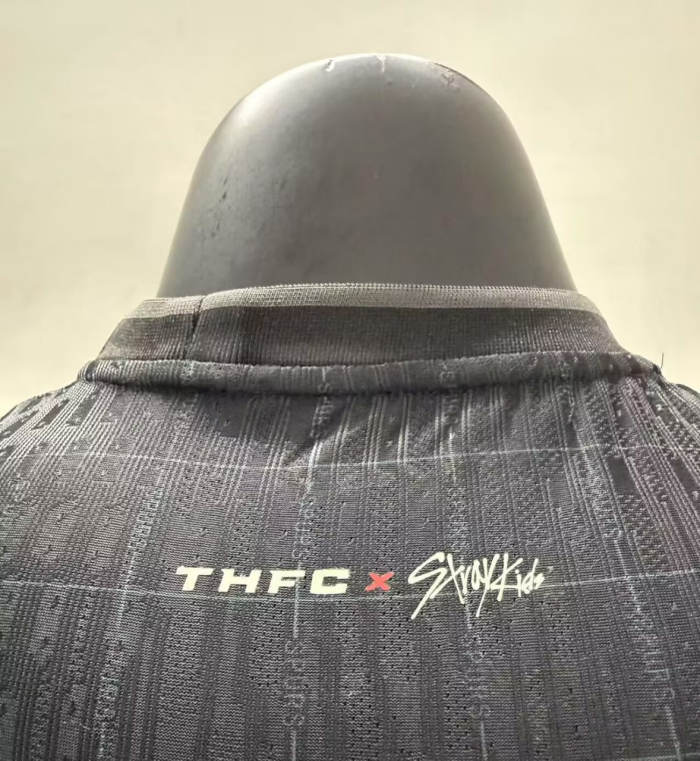 Tottenham Hotspur Away THFC x Stray Kids Limited Edition Player Man Jersey 25/26