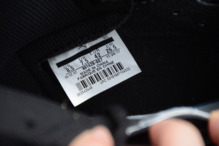 Air Jordan 1 Retro High OG NRG Gold Toe 861428