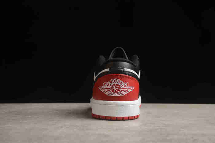Air Jordan 1 Low Bred Toe 553558 - 161