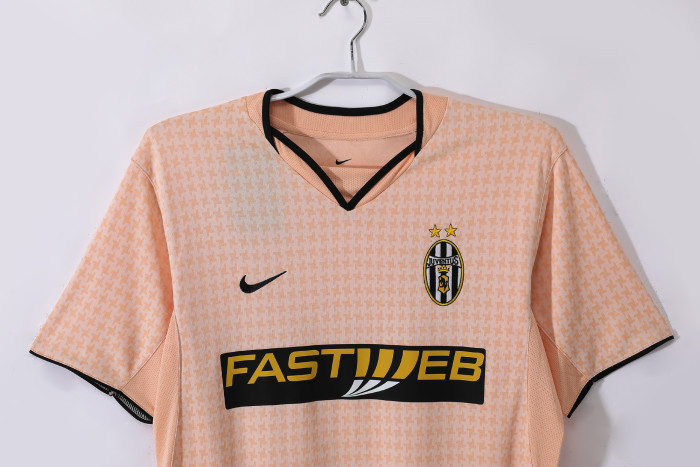 Juventus Aawy Retro Jersey 2003/04