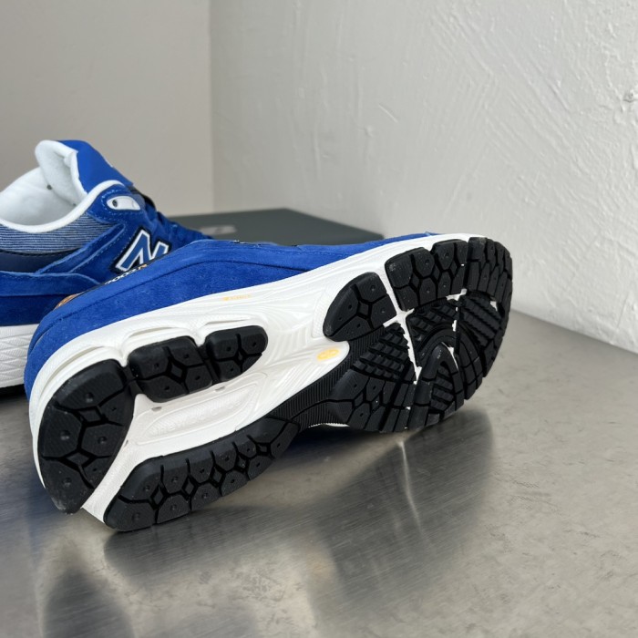 New Balance 2002R SE Denim Sneakers M2002REA Atlantic Blue/Sepia