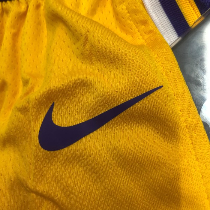 Los Angeles Lakers  Swingman Shorts  Classic Edition  20/21