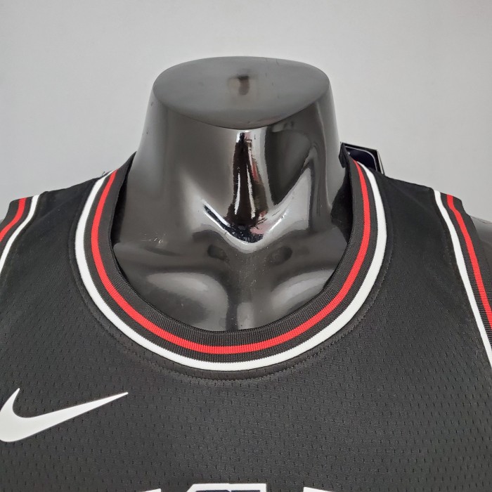 Dennis Rodman Chicago Bulls Swingman Jersey Black