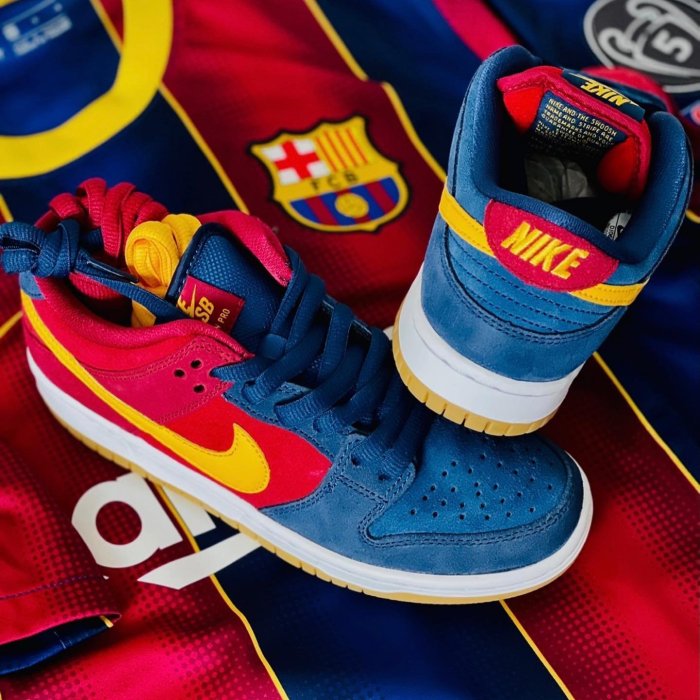 Nike SB Dunk Low Barcelona - DJ0606-400