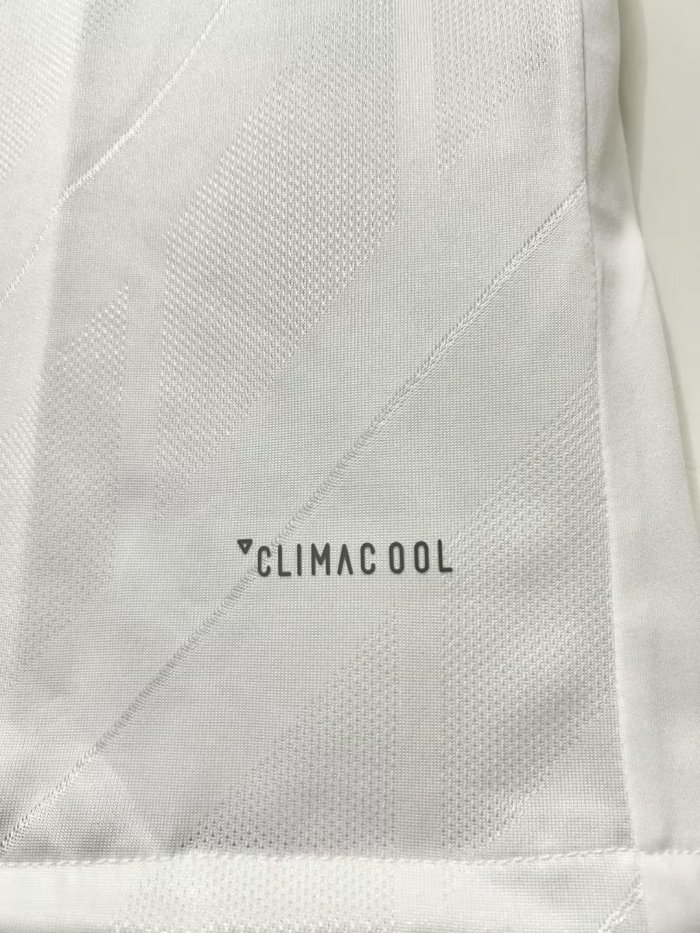 Real Madrid Home Man Jersey 17/18