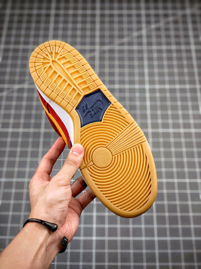 Nike SB Dunk Low Barcelona - DJ0606-400