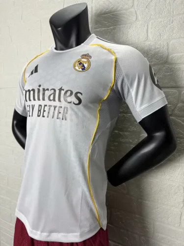 Real Madrid Home Player Jersey 25/26