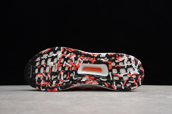 UltraBoost 4.0 'Red Stripes' DB3199