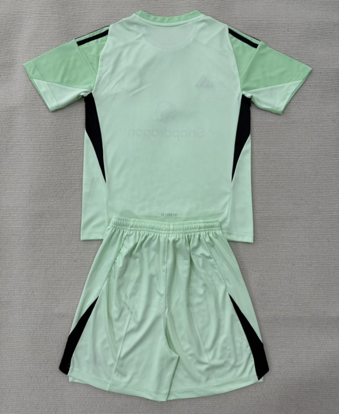 Manchester United Goalkeeper Kids Suit 25/26