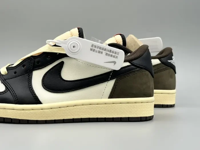 Travis Scott x Air Jordan 1 Black Brown