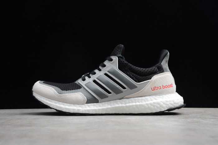 Ultra Boost S&L Black Grey Shock Red EF0720