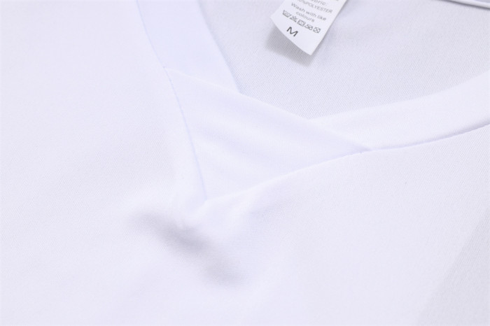 Juventus Training Jersey 23/24