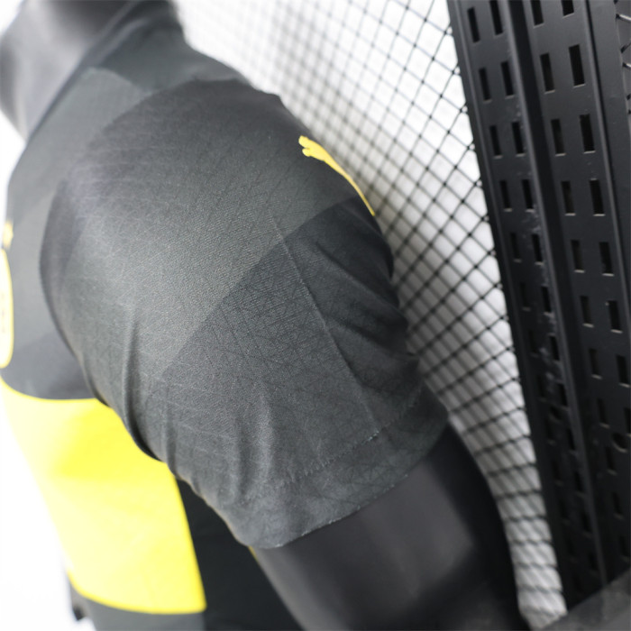 Borussia Dortmund Away Men Player Jersey 24/25