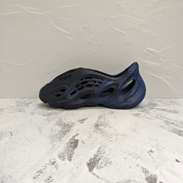 adidas Yeezy Foam Runner Sulfur Non-slip