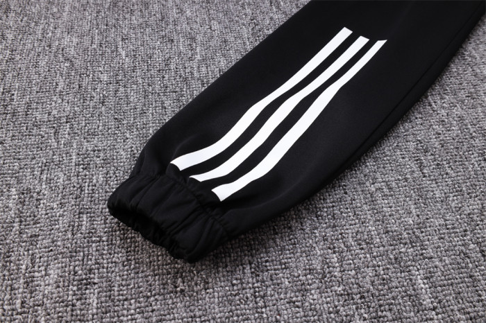 Juventus Kids Training Suit 23/24