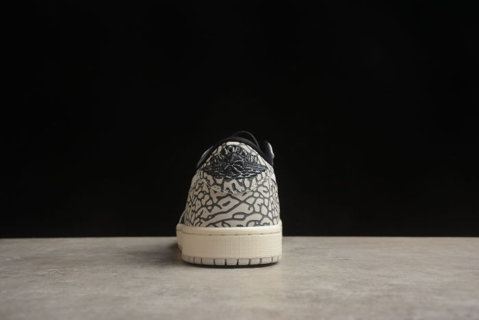 Air Jordan 1 Retro Low OG Black Cement CZ0790-001