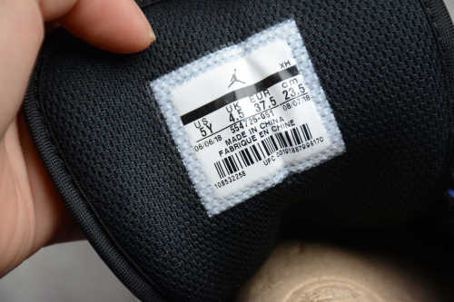 Air Jordan 1 Mid 'Dark Concord' 554725-051