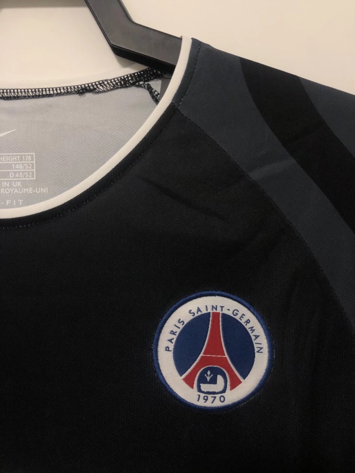 Paris Saint Germain Third Retro Jersey 2001/02