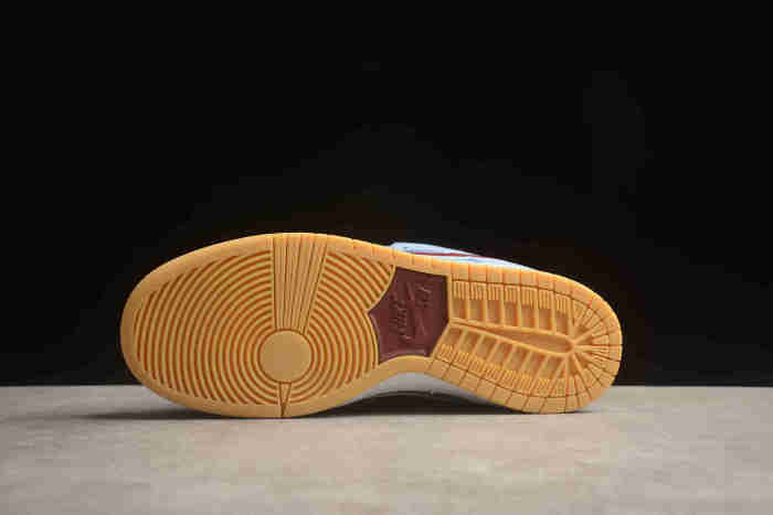 SB Dunk Low Philadelphia Phillies - DQ4040-400