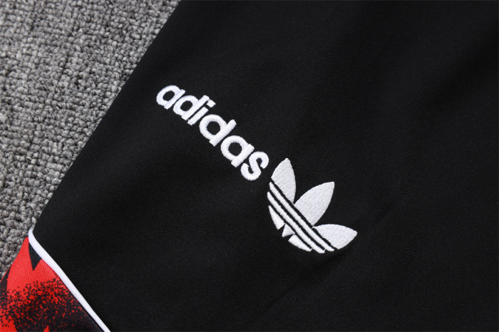 Manchester United Training Pants 25/26