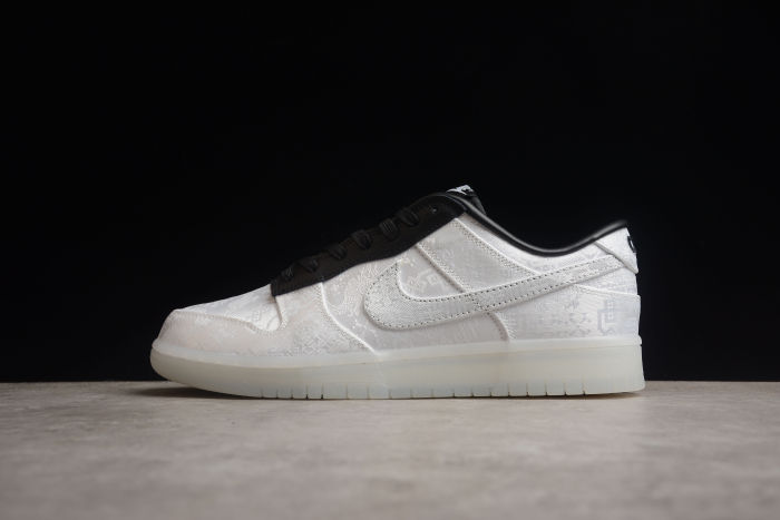 FN0315-110 CLOT × Fragment × Nike Dunk Low White Black