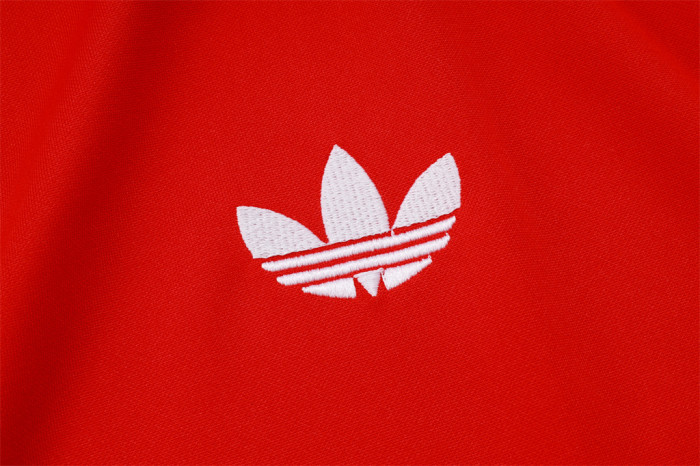 Liverpool Training Jacket 25/26