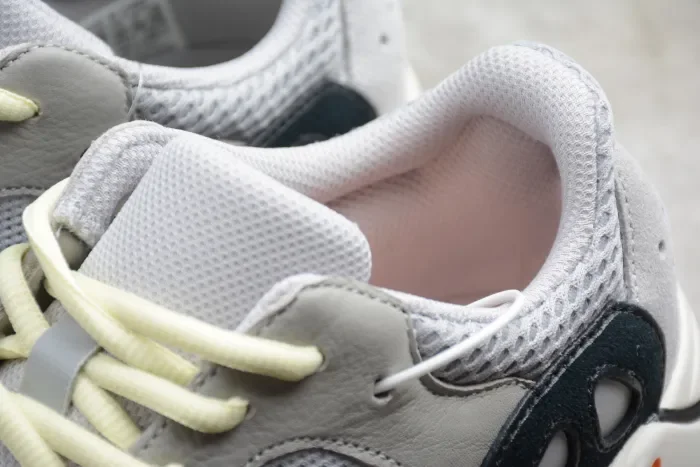 Kanye West x Yeezy Runner Boost 700 Black Green B75571