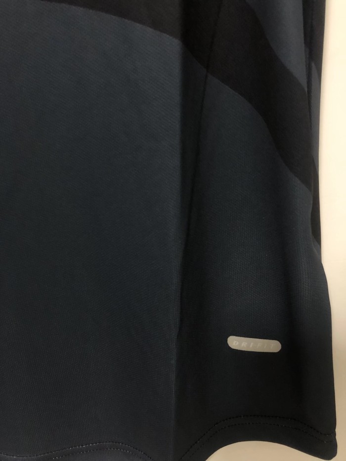 Paris Saint Germain Third Retro Jersey 2001/02