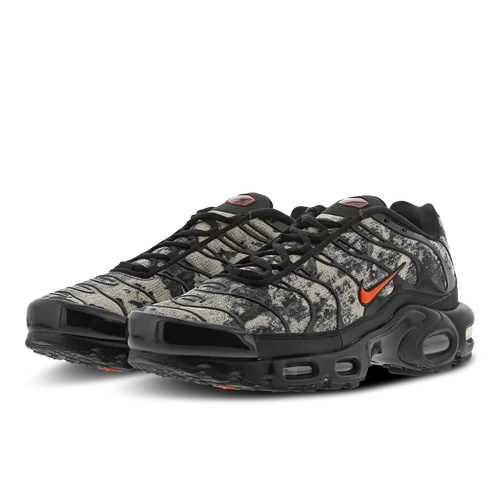 Air Max Plus TN Black Orange Camo FV6915-001
