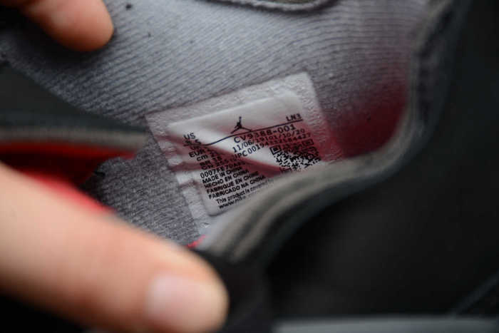 Off-White x Air Jordan 4 Retro Black Red CV9388-001