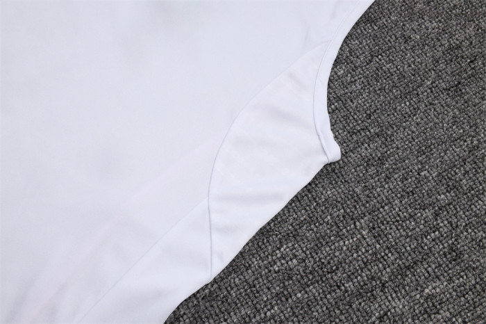 Juventus Training Jersey 25/26