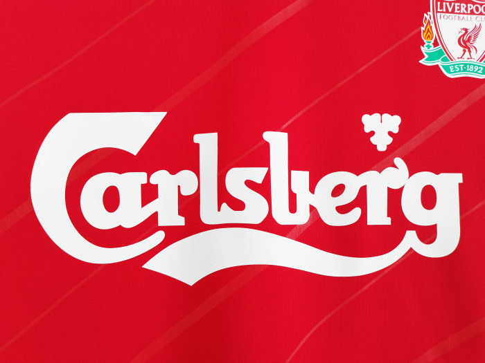 Liverpool Home Retro Jersey 05/06