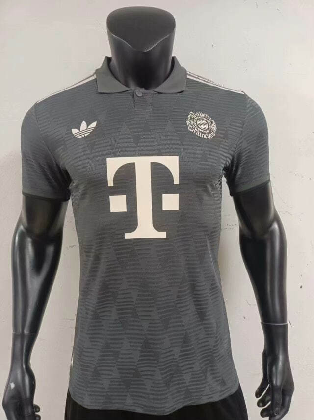 Bayern Munich Oktoberfest Player Jersey 24/25