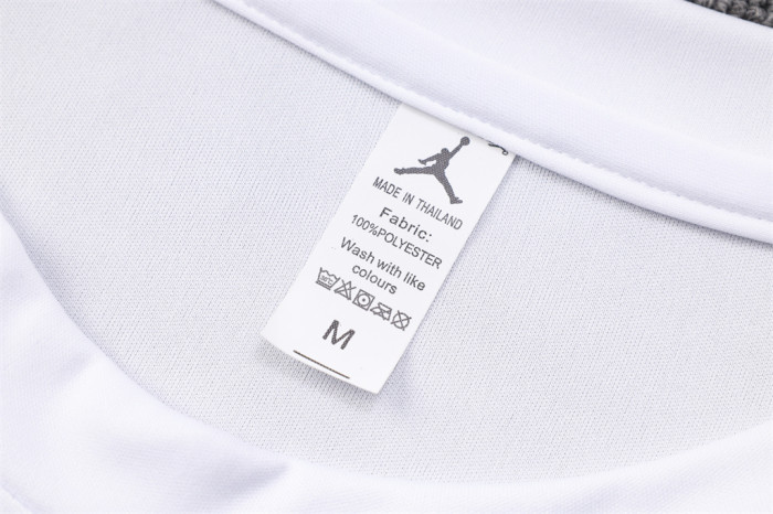 Paris Saint-Germain Training Jersey 23/24