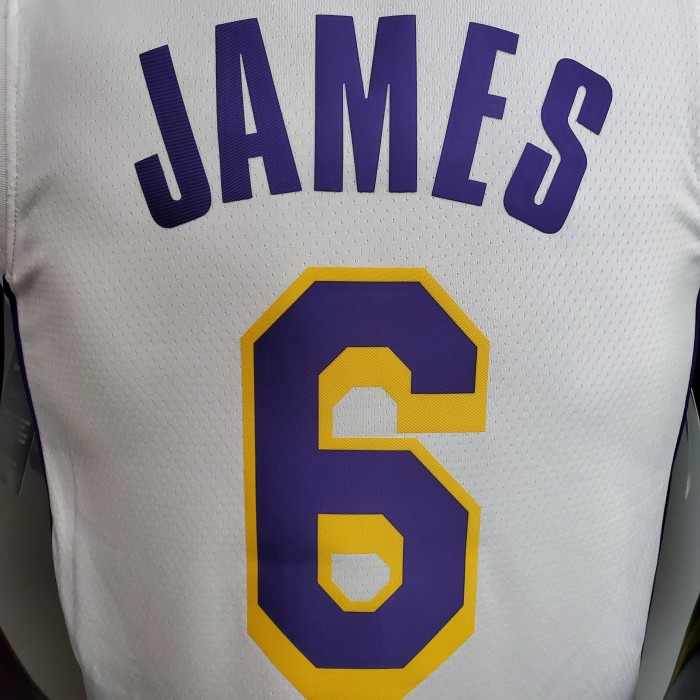 LeBron James Los Angeles Lakers 2020/21 Swingman Jersey White