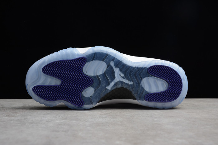 Air Jordan 11 Low “Concord” 528895-153