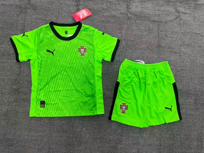 Portugal 2025 Goalkeeper Kids Suit