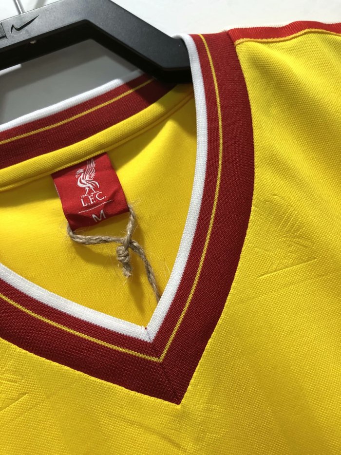 Liverpool Away Retro Jersey 85/86