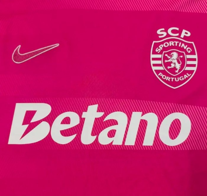 Sporting Lisbon Pink Man Jersey 26/27